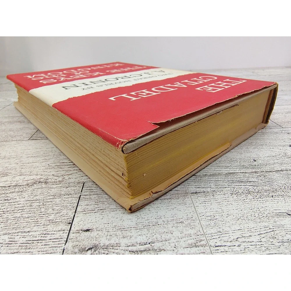 The Citadel Keys of The Kingdom Cronin 1940s Book Club HCDJ Taupe‎ Boards Decor